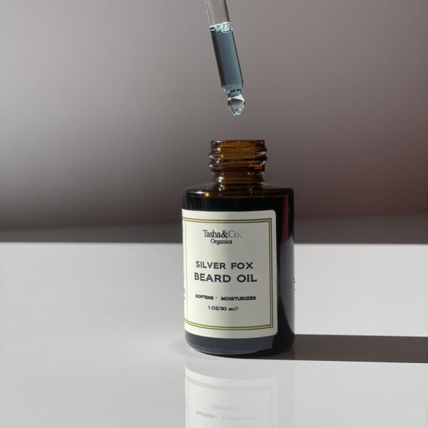 Rockin' Silver Sparkling Graybeard Oil –  helps keep yellow out